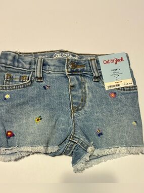 NWT Cat & Jack Girls Floral Embroidered Denim Shorts 2T